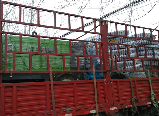 液壓濕噴機(jī)、雙液注漿機(jī)、優(yōu)質(zhì)噴漿管發(fā)貨現(xiàn)場(chǎng)